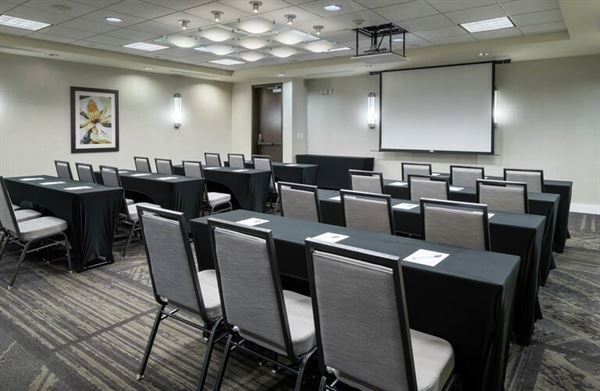 Hilton Garden Inn DFW North Grapevine