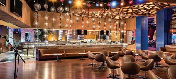 Vee Quiva Hotel and Casino