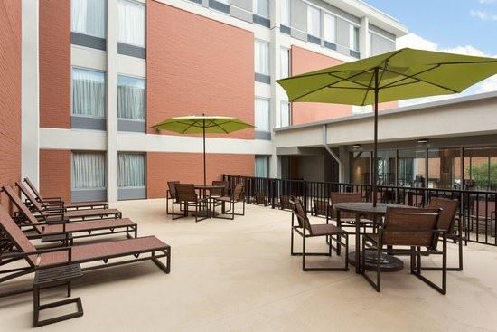Hampton Inn & Suites Clayton/St. Louis Galleria Area