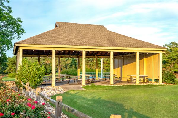 Stonehenge Golf & Country Club