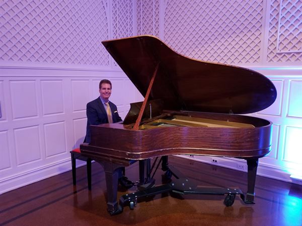 Arnie Abrams Entertainment