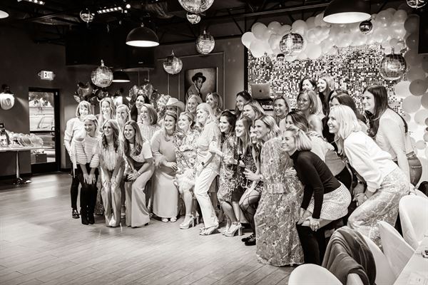 CAPS Supper Club & Bar