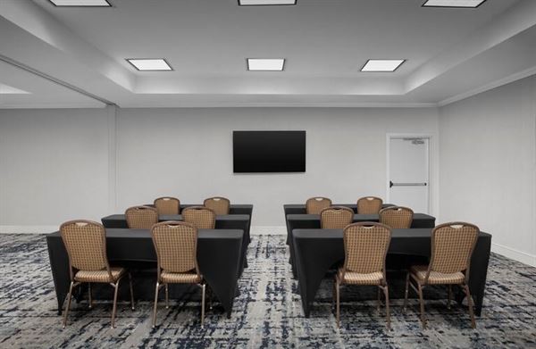 Homewood Suites by Hilton Irving - DFW Airport