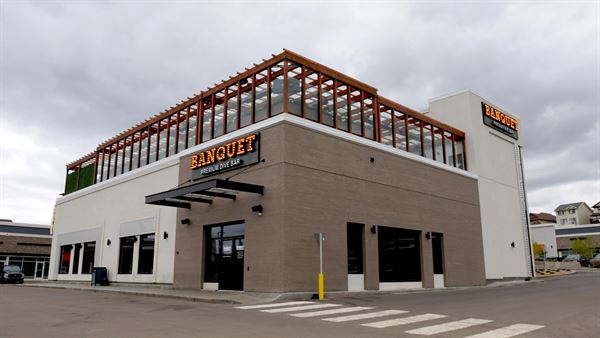 The Banquet Bar - Fort McMurray