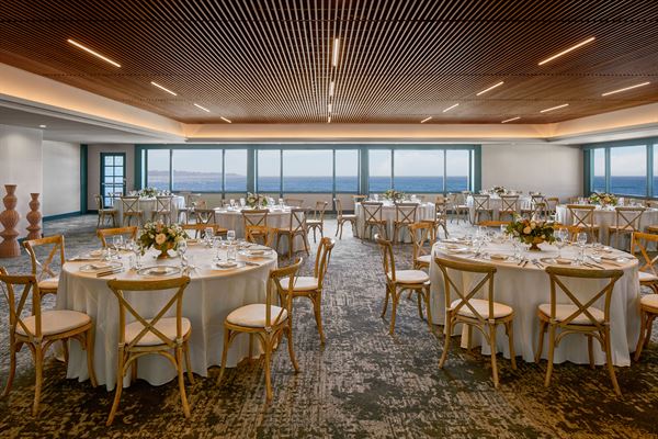 Monterey Beach Hotel, a Tribute Portfolio Hotel