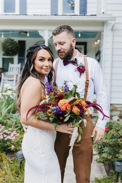 Full Bloom Farm House