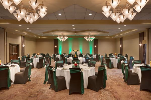 DoubleTree by Hilton Atlanta-Northlake