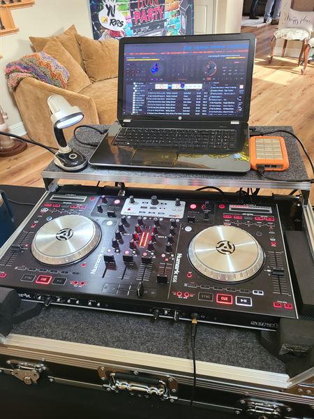 DEE JAY SERVICES - Sacramento