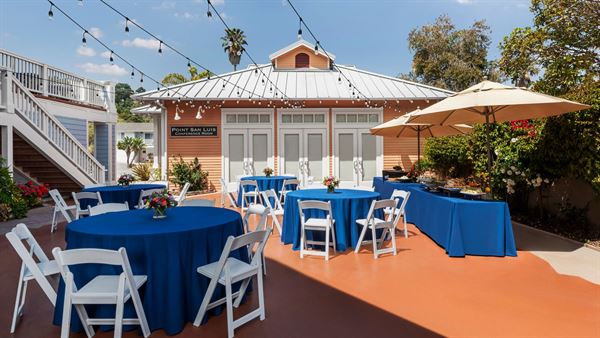 Avila Lighthouse Suites