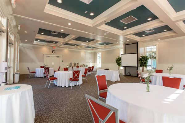 Avila Lighthouse Suites