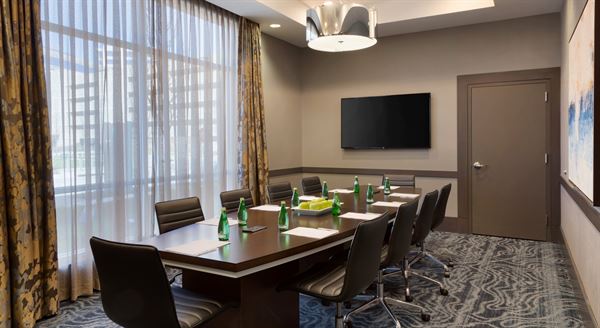 Embassy Suites by Hilton The Woodlands at Hughes Landing