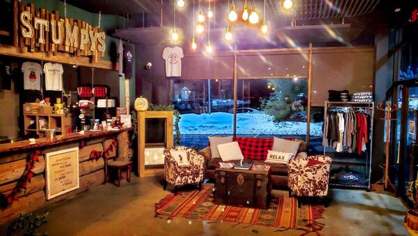 Stumpy's Hatchet House Green Brook