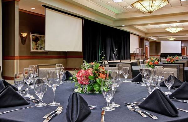 Embassy Suites Little Rock