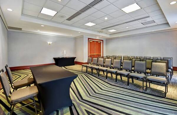 Embassy Suites Little Rock