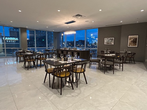 Cambria Hotel Niagara Falls