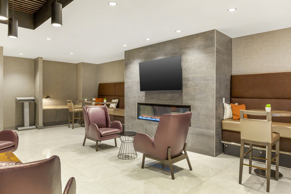 Cambria Hotel Niagara Falls