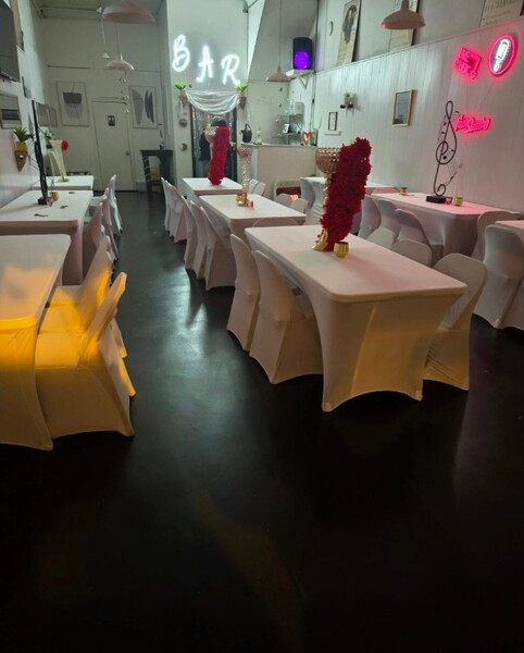 An Awesome Day Venue