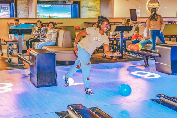 Surge Entertainment by Drew Brees - Bossier City