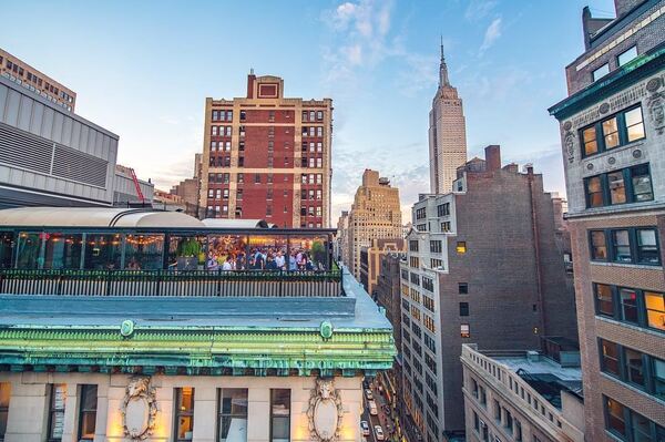 Magic Hour Rooftop at Moxy Hotel