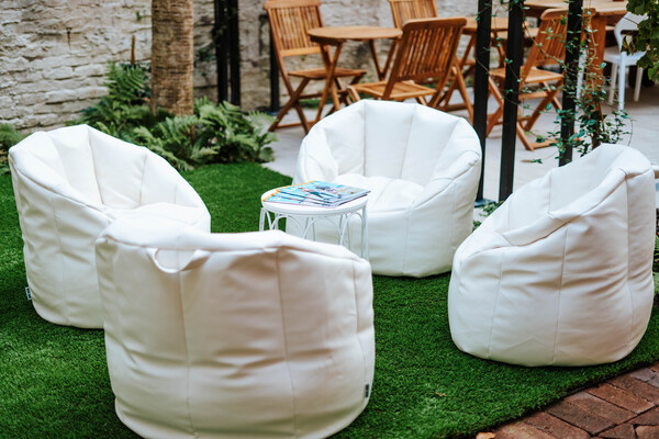 Mudhouse Specialty Coffee Roasters