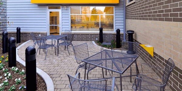 Nossi College of Art & Design