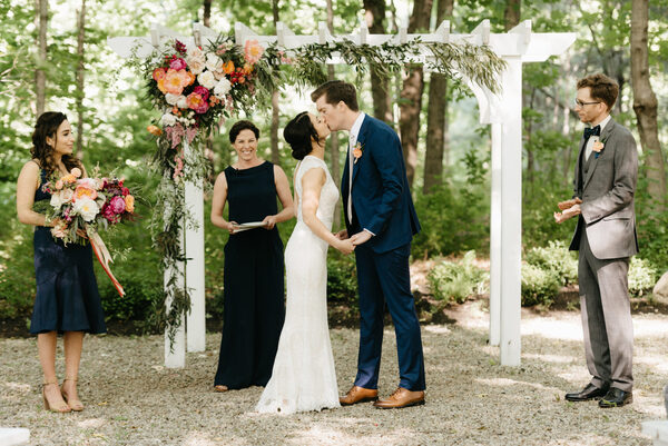 Sammi's Mobile Notary Service and Wedding Officiant LLC