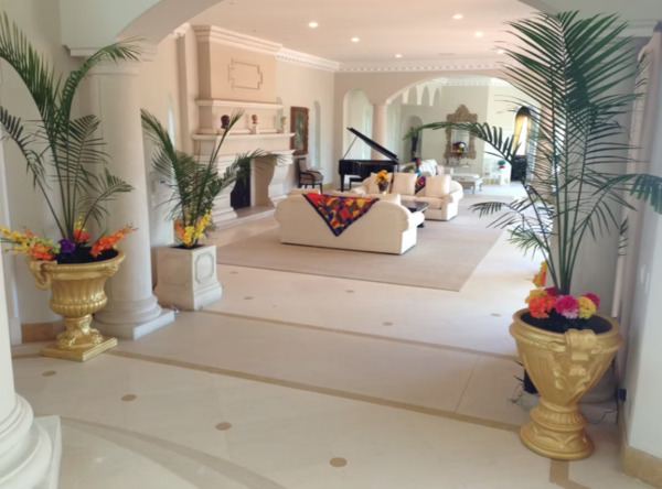 Stradella Court Mansion