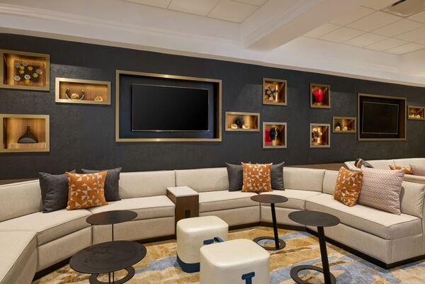 Pittsburgh Airport Marriott