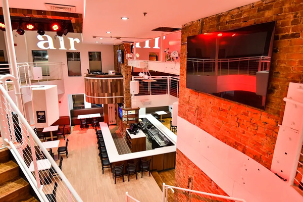 Air Restaurant and Lounge