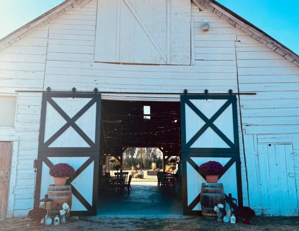 Wedding Belles Barn LLC