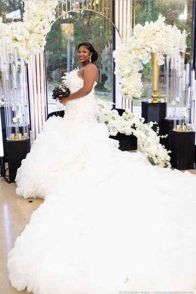 Exquisite Weddings & Shindigs