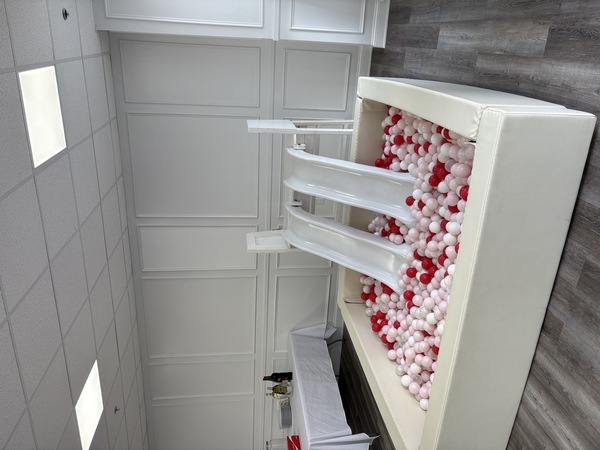 Majestic By Victoria's Cake