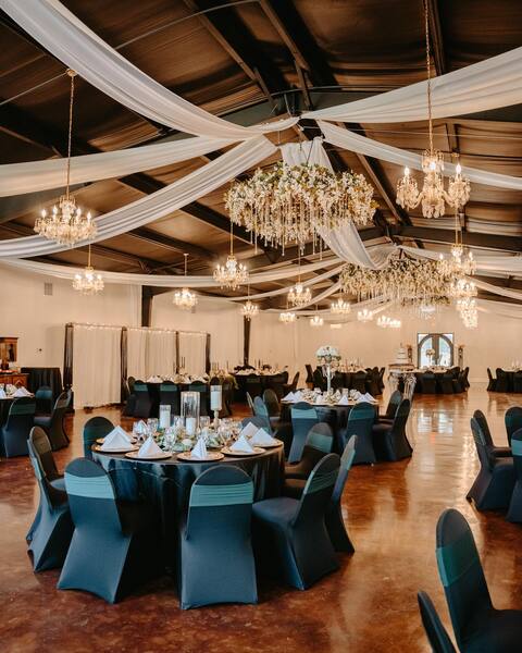 New Waverly Manor Wedding & Event Venue