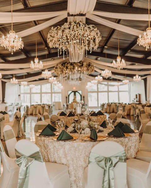 New Waverly Manor Wedding & Event Venue