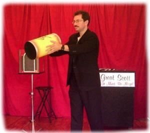 Great Scott - WisconsinMagician . com