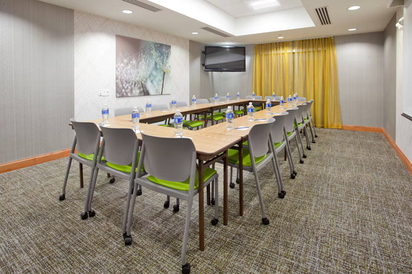 Springhill Suites Wichita East at Plazzio