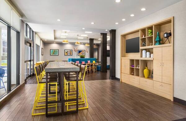 Home2 Suites by Hilton New York Long Island City/ Manhattan View, NY