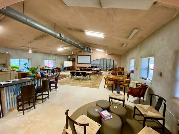 Sententia Vera Cultural Hub "The Hub in Drip"