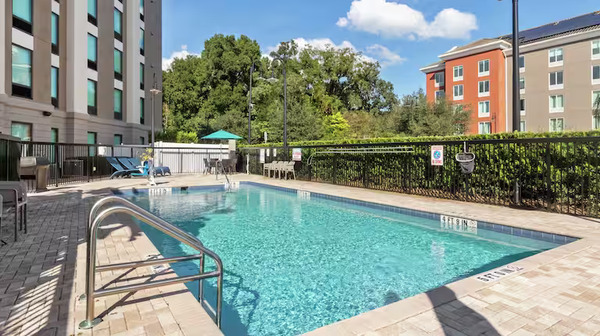 Hampton Inn and Suites Orlando-Apopka