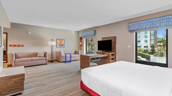 Hampton Inn and Suites Orlando-Apopka