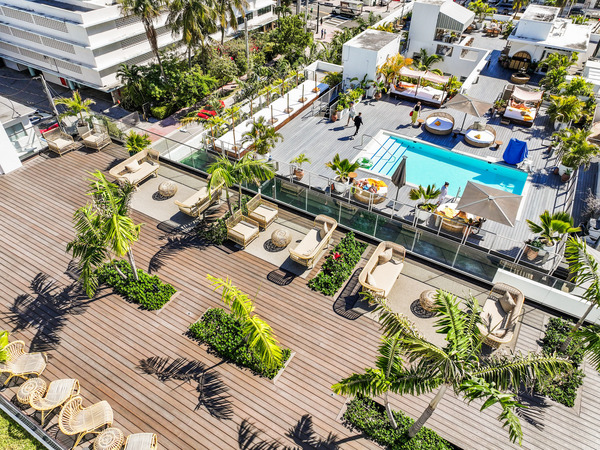 Uma House by Yurbban South Beach