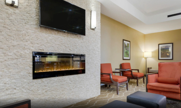 Comfort Suites Piedmont
