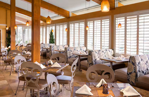 DoubleTree by Hilton San Diego Bayside