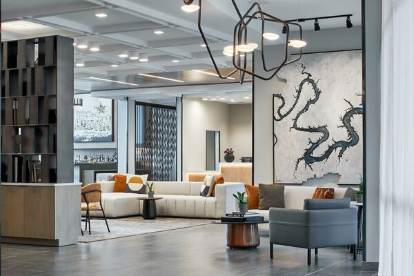 AC Marriott Austin Hill Country Hotel