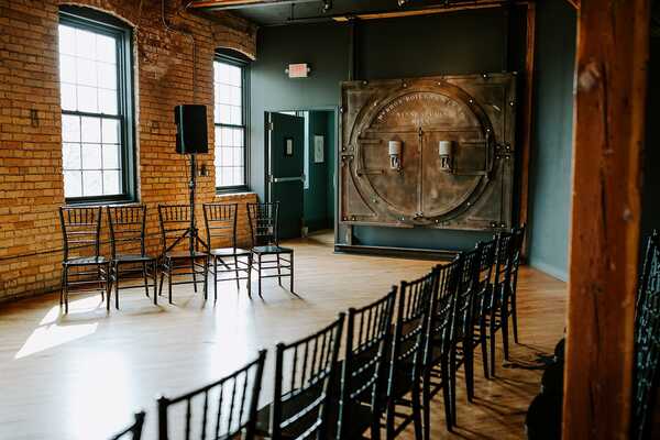 Mintahoe at Solar Arts