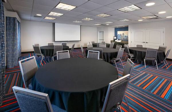 Hampton Inn & Suites Phoenix North/Happy Valley