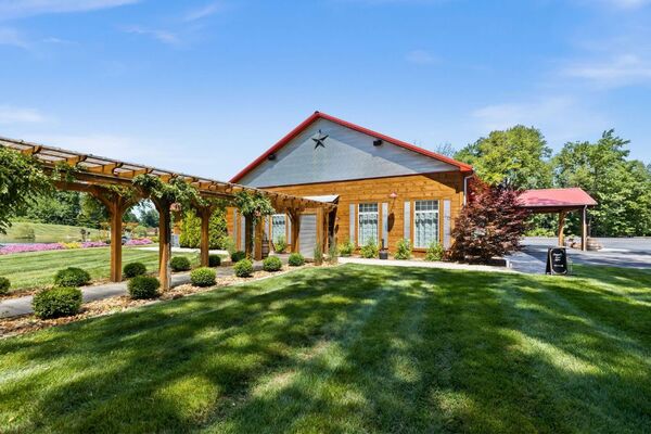 Willow Lake Event Center