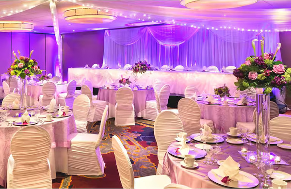 DoubleTree by Hilton Roseville Minneapolis