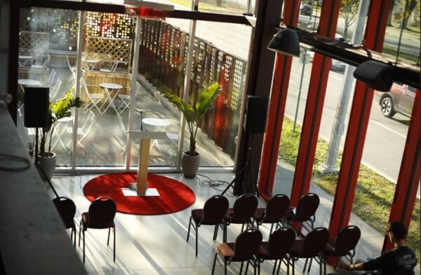 Le Cercle Moliere Inc.