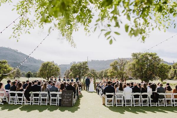 Giracci Vineyards and Farms